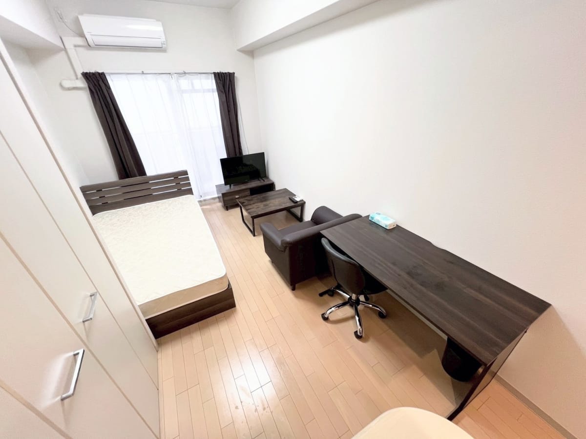 ★SステイCH堺筋本町【禁煙ルーム・１R・セミダブルベッド・】★インターネッ トWi-Fiレンタル可★独立洗面台・浴室乾燥機・温水洗浄便座・ガス2口キッチン など設備充実★