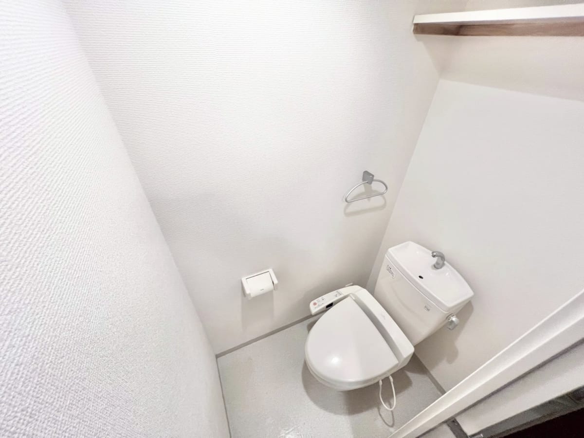 ★SステイCH堺筋本町【禁煙ルーム・１R・セミダブルベッド・】★インターネッ トWi-Fiレンタル可★独立洗面台・浴室乾燥機・温水洗浄便座・ガス2口キッチン など設備充実★