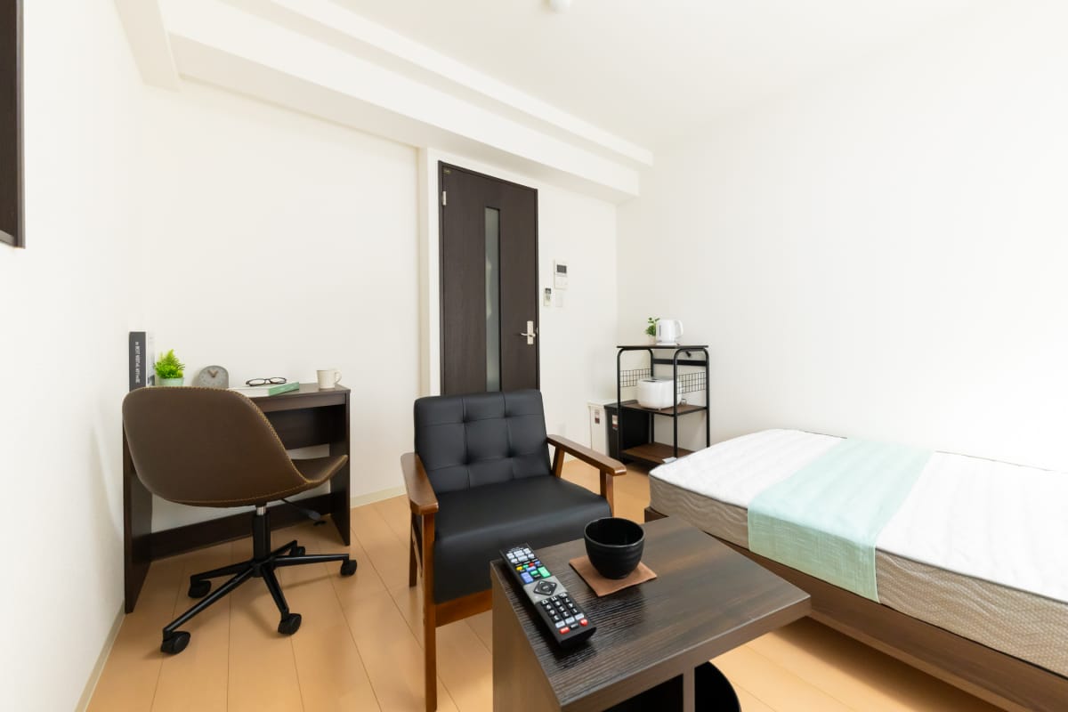 ★Sステイ弁天町ステイブル★インターネットWi-Fi無料★独立洗面化粧台、セミダブルベッド、ガス2口K、温水洗浄便座、オートロックなど★ペット可★