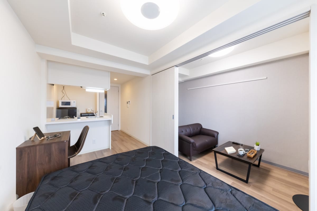 ★SステイPS新大阪ジェイズ【禁煙ルーム・1LDK・Wi-Fi無料・ダブルベッド】★独立洗面台・浴室乾燥機・温水洗浄便座・ガス2口カウンターKなど設備充実★