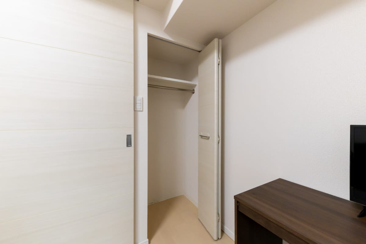 ★SステイST天満Dio南森町【禁煙ルーム・1K】★インターネットWi-Fiレンタル 可★独立洗面台・浴室乾燥機・温水洗浄便座・ガス2口Kなど設備充実★ペット可 ★