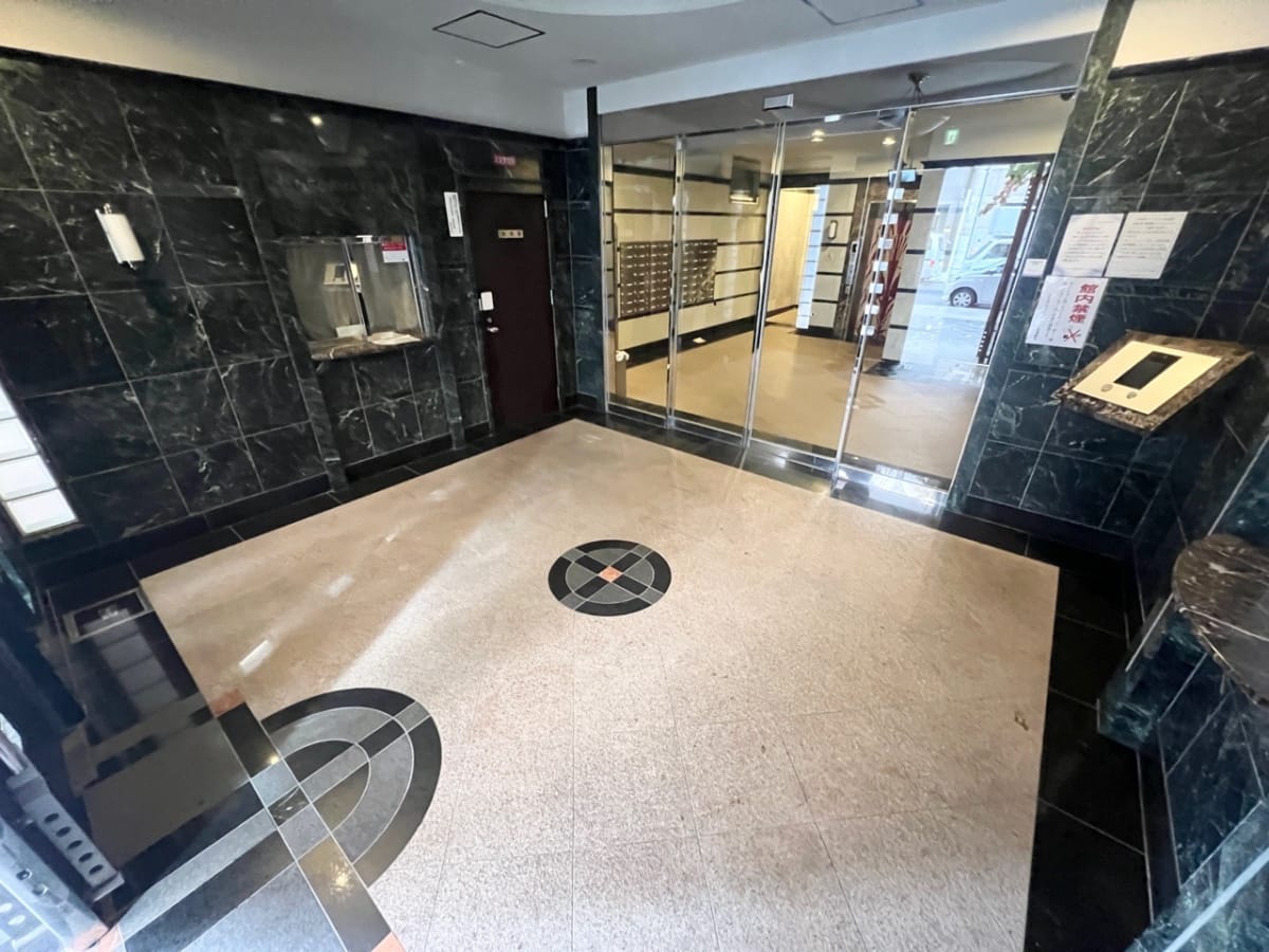 ★SステイCH堺筋本町【禁煙ルーム・１R・セミダブルベッド・】★インターネッ トWi-Fiレンタル可★独立洗面台・浴室乾燥機・温水洗浄便座・ガス2口キッチン など設備充実★