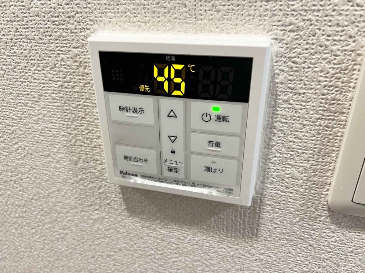 ★SステイCH堺筋本町【禁煙ルーム・１R・セミダブルベッド・】★インターネッ トWi-Fiレンタル可★独立洗面台・浴室乾燥機・温水洗浄便座・ガス2口キッチン など設備充実★