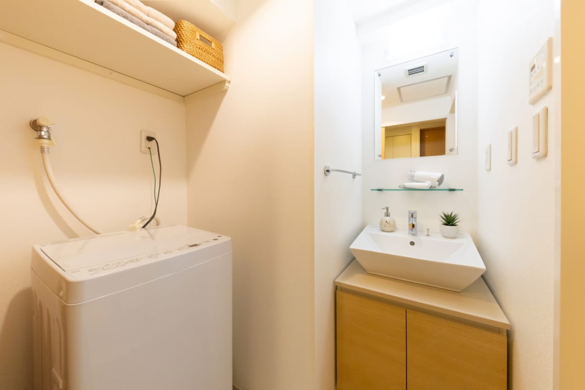  ★SステイWOB堺駅前【禁煙ルーム・１DK・セミダブルベッド】★インターネットWi-Fi無料★ウォシュレット・浴室乾燥機・独立洗面化粧台・ガス2口K・オートロックなど設備充実★ペット可★