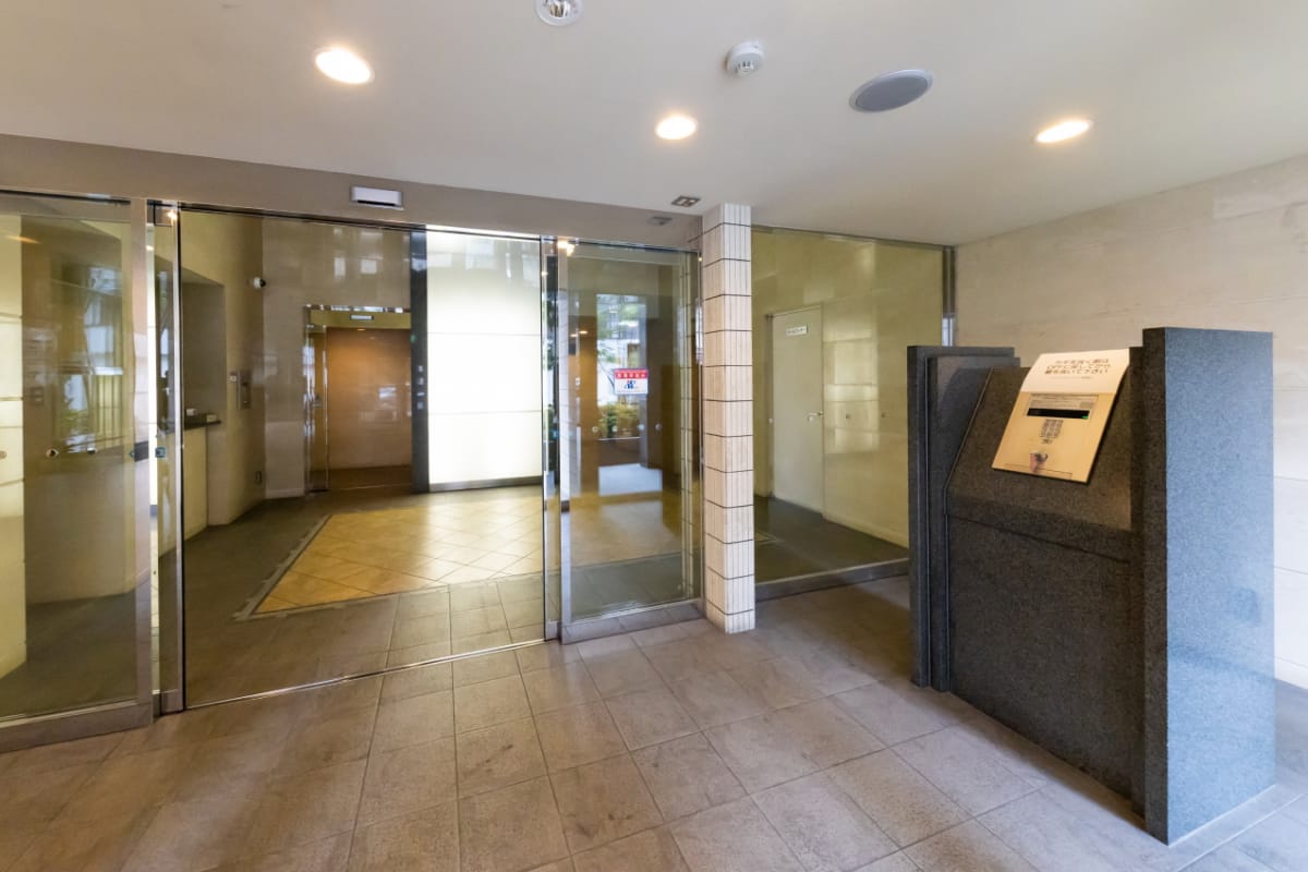 ★SステイEPミッドプレイス堺筋本町【禁煙ルーム・1K・セミダブル ベッド・Wi-Fiレンタル可】★浴室乾燥機・独立洗面化粧台・ウォシュレ ット・ガスキッチン・オートロックなど設備充実★ペット相談可★