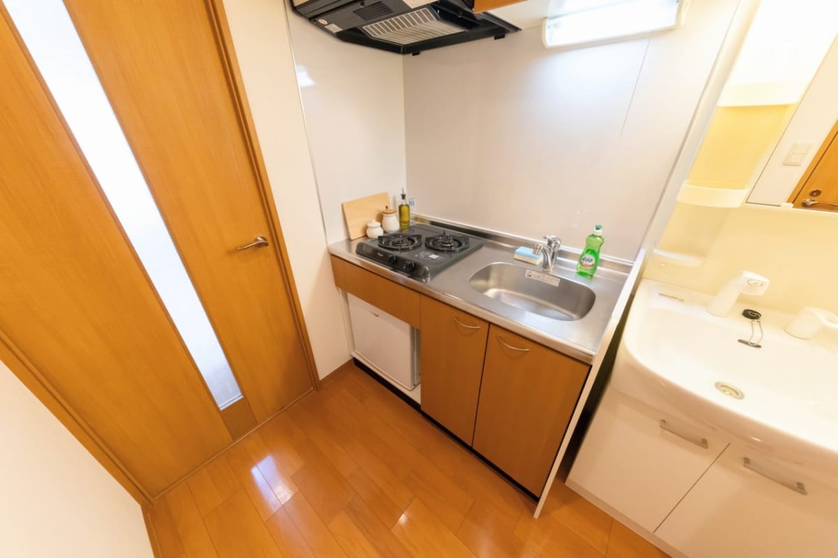 ★SステイEPミッドプレイス堺筋本町【禁煙ルーム・1K・セミダブル ベッド・Wi-Fiレンタル可】★浴室乾燥機・独立洗面化粧台・ウォシュレ ット・ガスキッチン・オートロックなど設備充実★ペット相談可★