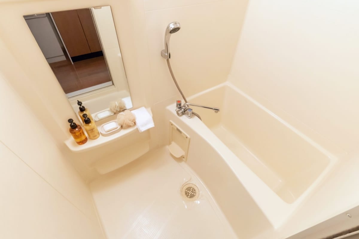 ★SステイEPミッドプレイス堺筋本町【禁煙ルーム・1K・セミダブル ベッド・Wi-Fiレンタル可】★浴室乾燥機・独立洗面化粧台・ウォシュレ ット・ガスキッチン・オートロックなど設備充実★ペット相談可★