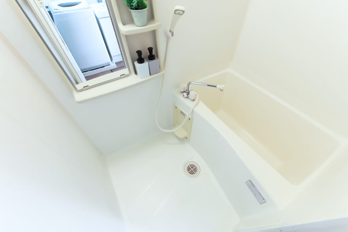 ★SステイEC梅田茶屋町デュアルスペース【禁煙ルーム・１K・Wi-Fi無料・セミダブルベッド】★ウォシュレ ット・浴室乾燥機・独立洗面台・ガスK・オートロックなど設備充実★