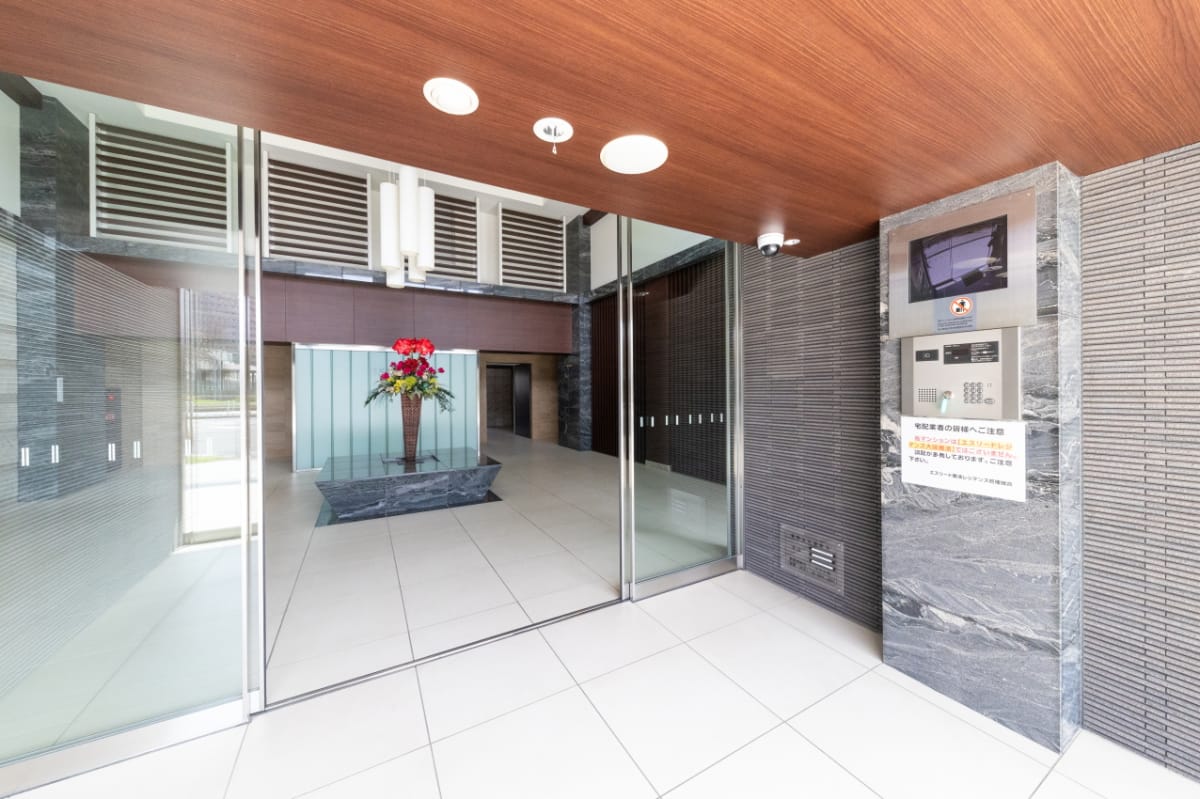 SステイEL難波レジデンス【禁煙ルーム・1K・Wi-Fi無料・セミダブルベッド】★ペット可・ウォシュレット・浴室乾 燥機・独立洗面台・ガス2口Kなど設備充実★